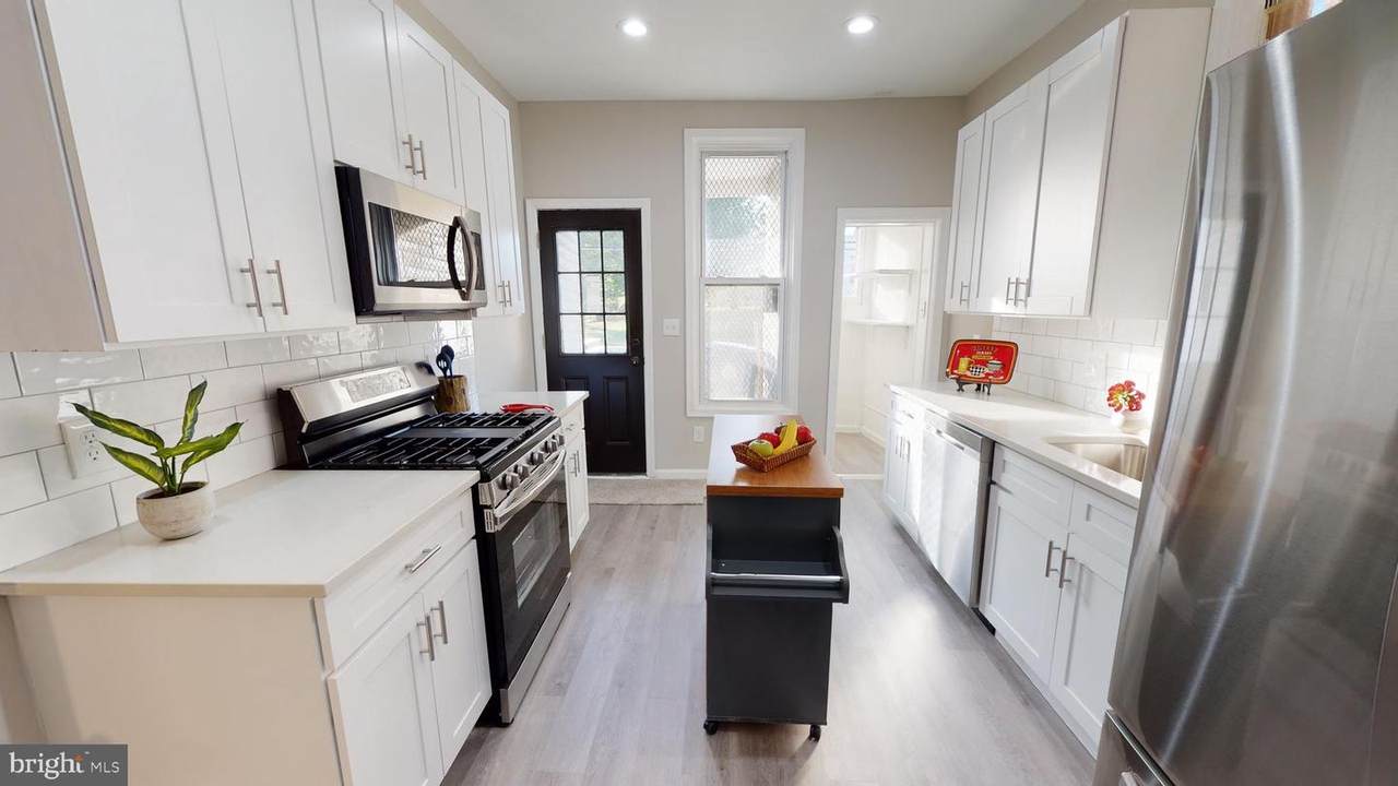 906 Bentalou Street - Photo 1