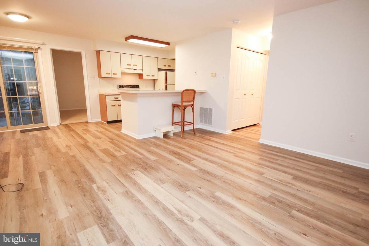 109 Foxmeadow Drive - Photo 1