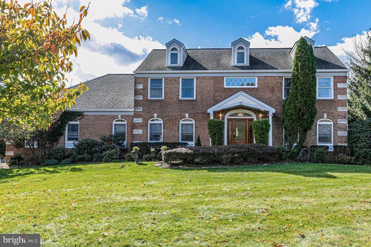 83 Berkley Avenue - Photo 1