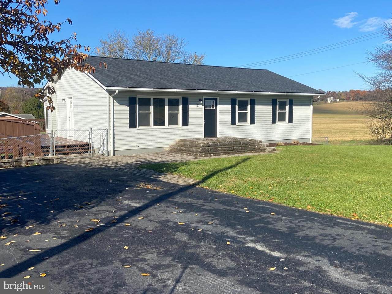 95 Beacon Drive - Photo 1