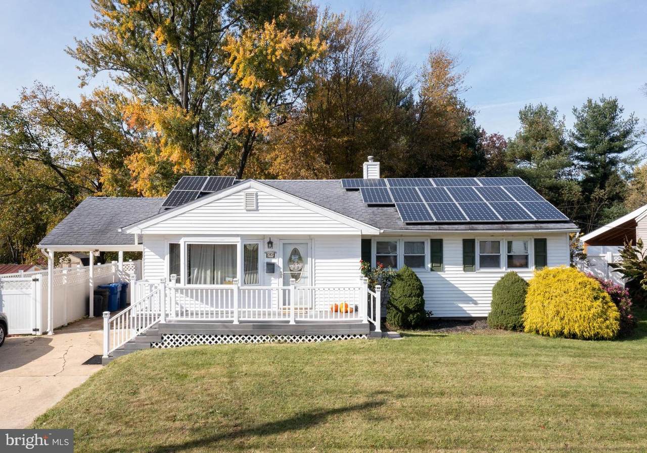 383 Pennington Drive - Photo 1