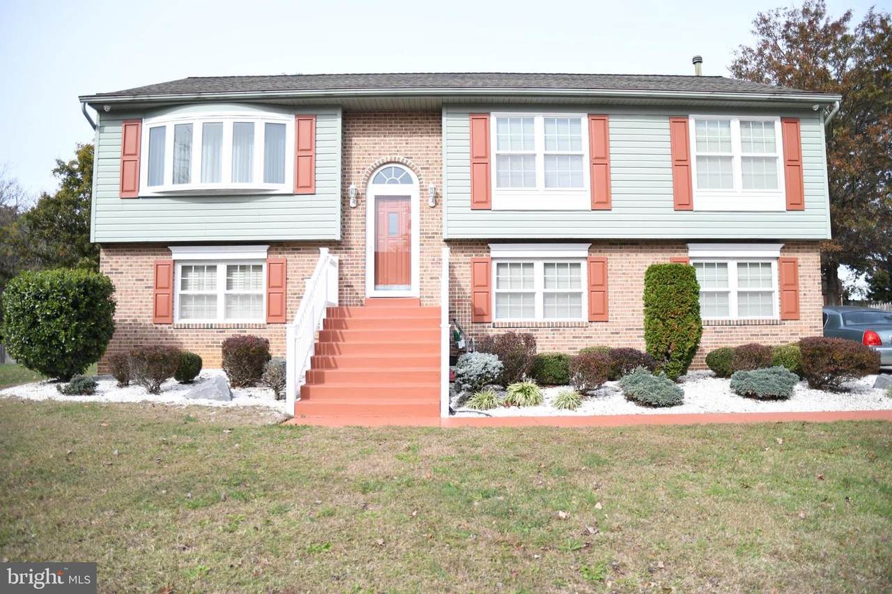 2902 Mill Crossing Drive - Photo 1