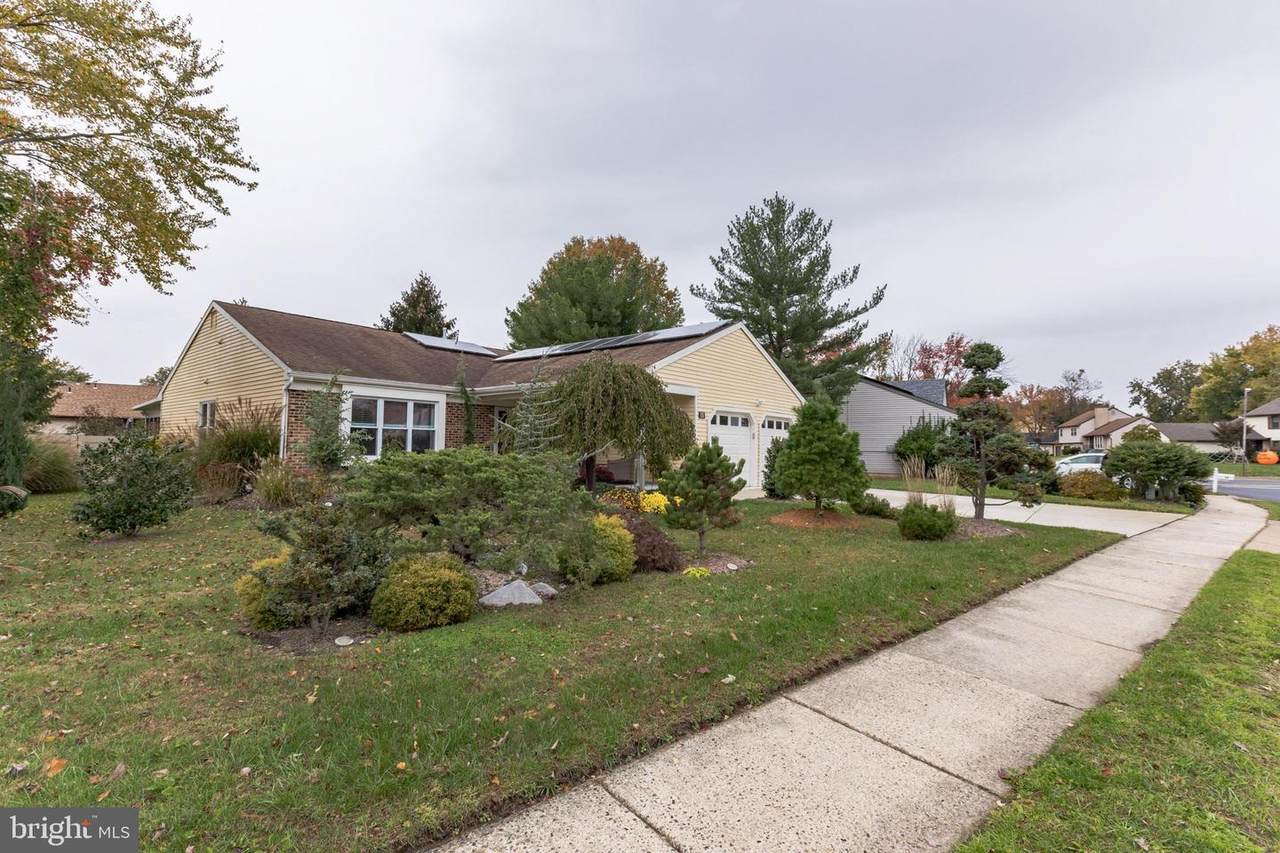 13 Marigold Court - Photo 1