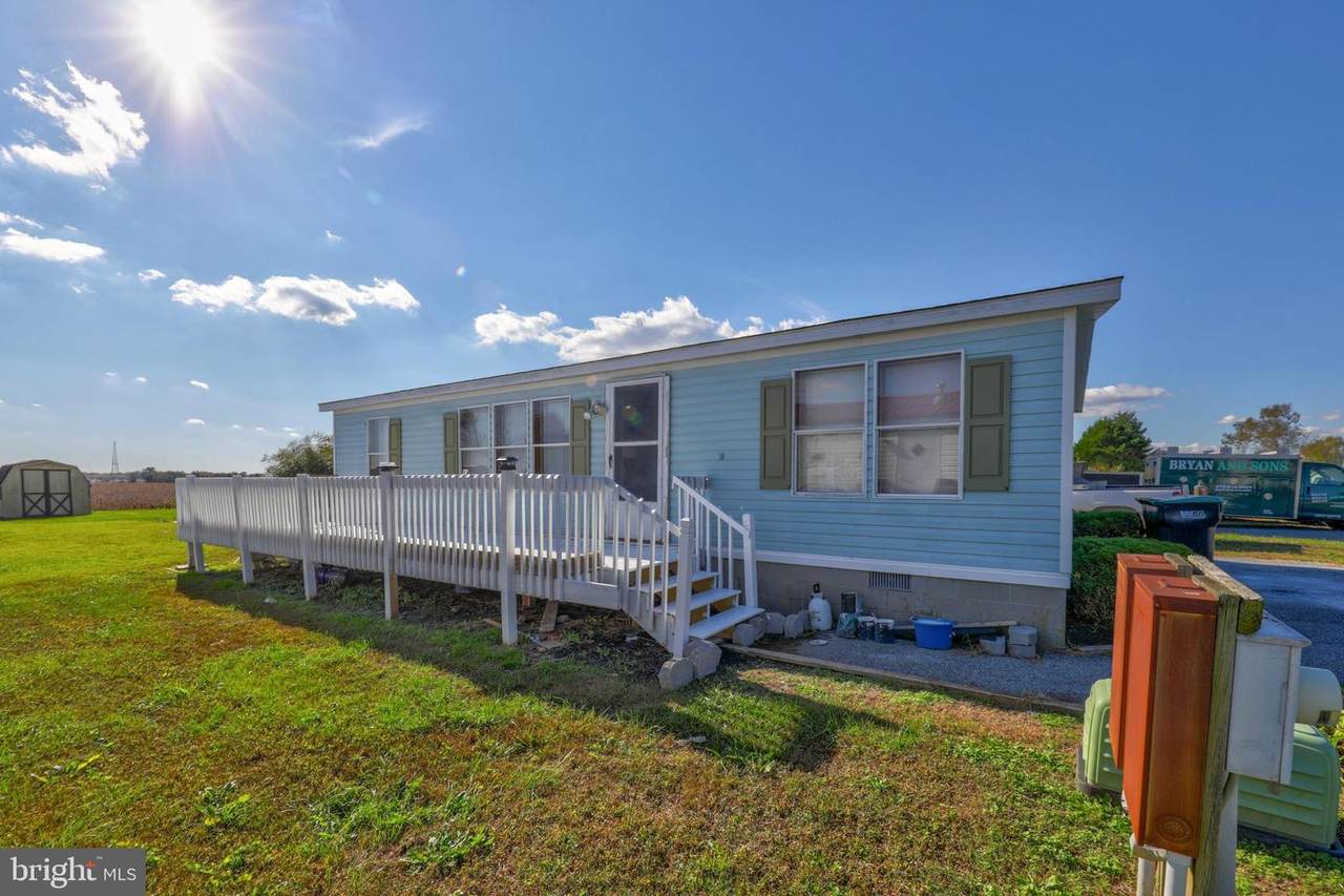 8594 Garden Lane - Photo 1