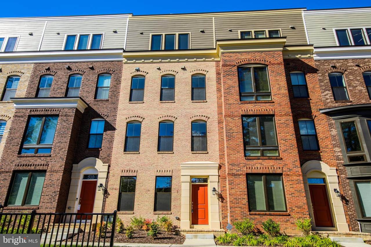 508 Harborview Drive - Photo 1