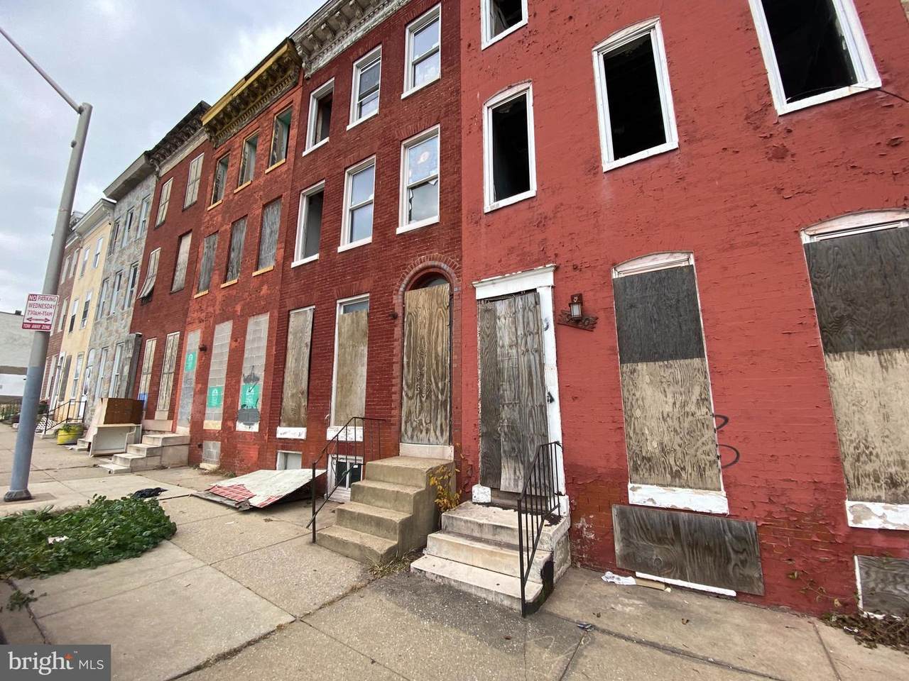 942 Franklin Street - Photo 1