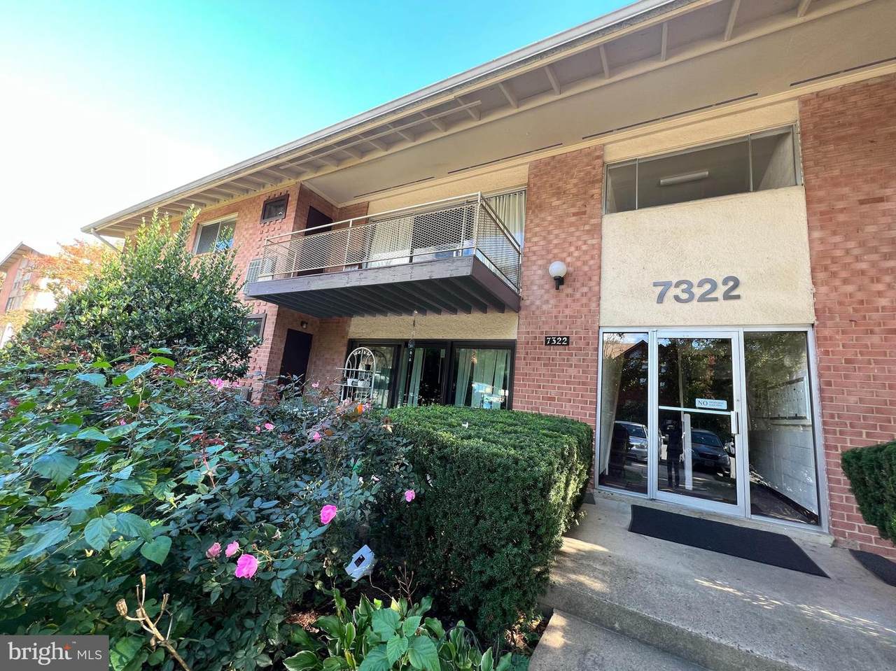 7322 Lee Highway - Photo 1