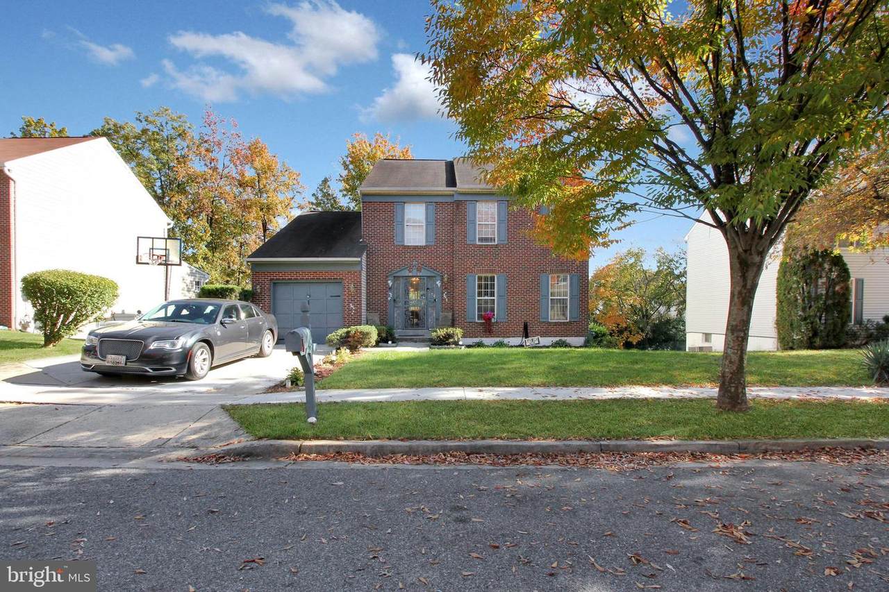 2811 Woodway Place - Photo 1