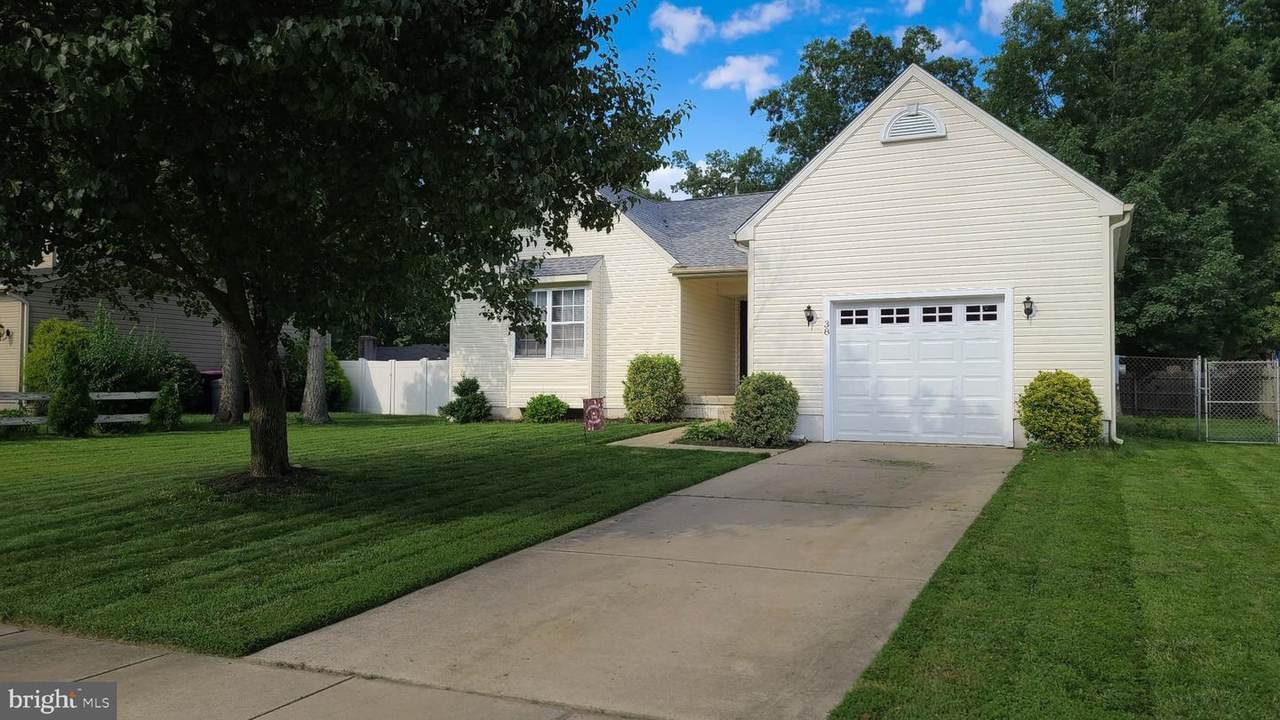 38 Monticello Dr - Photo 1