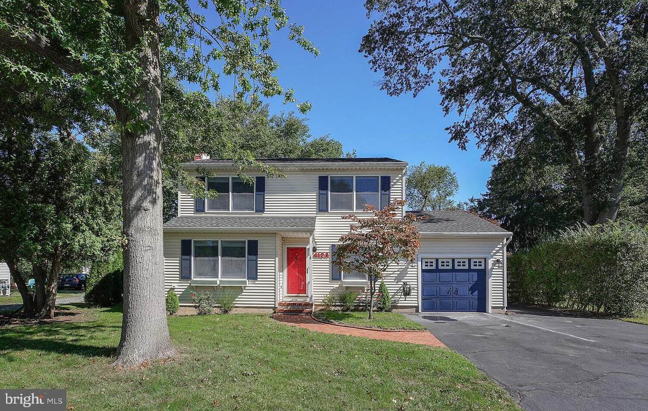 412 A Village Rd - Photo 1