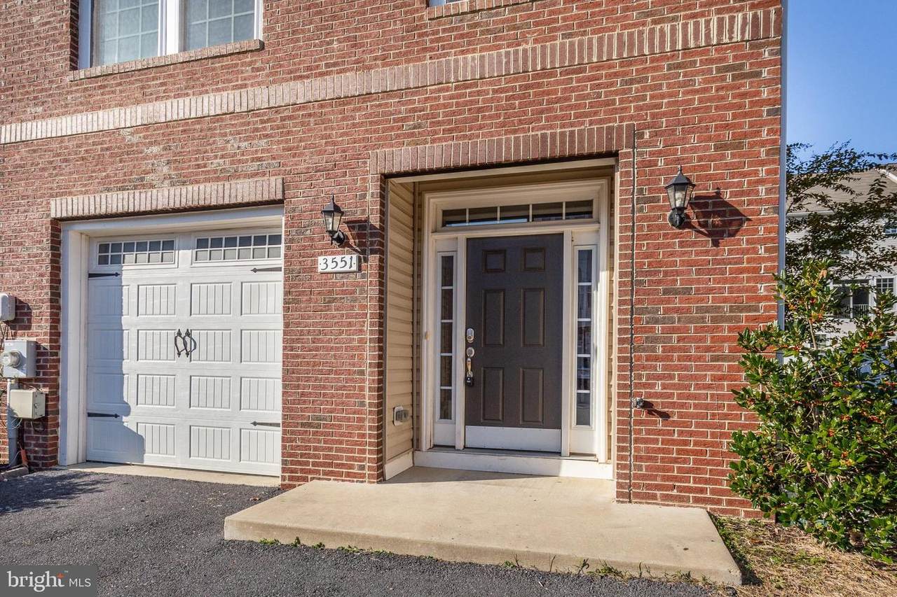 3551 Pipestone Place - Photo 1