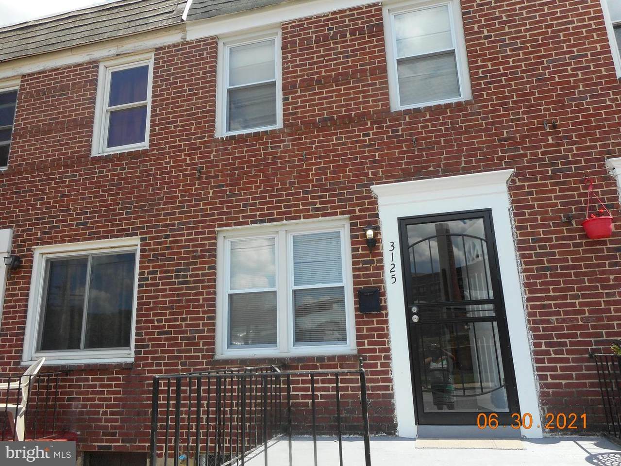 3125 Phelps Lane - Photo 1