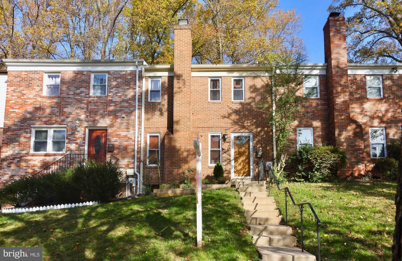 4923 Arctic Terrace - Photo 1