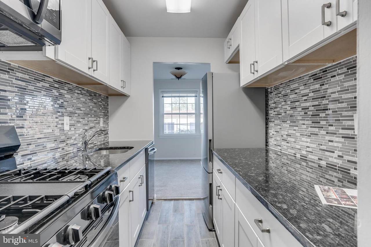 109 Center Street - Photo 1