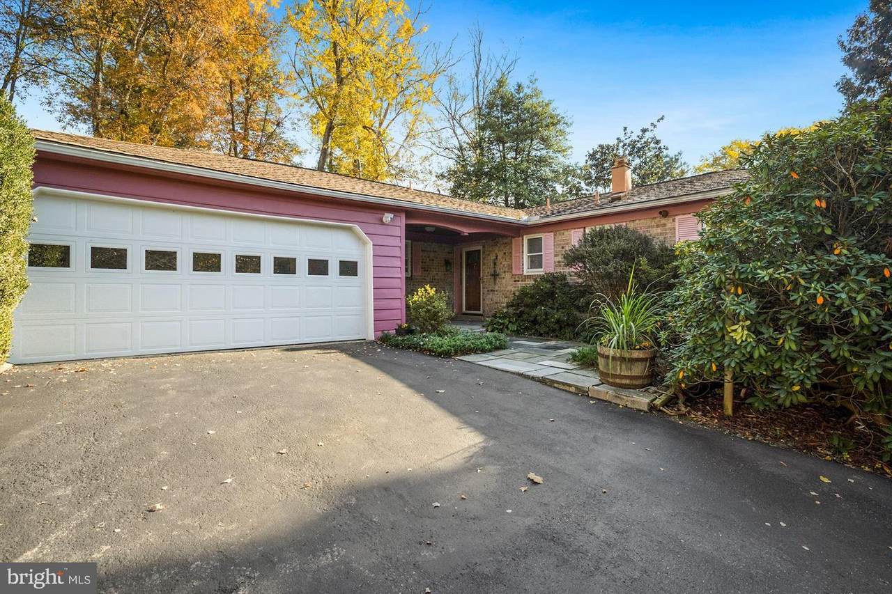 12803 Theresa Drive - Photo 1