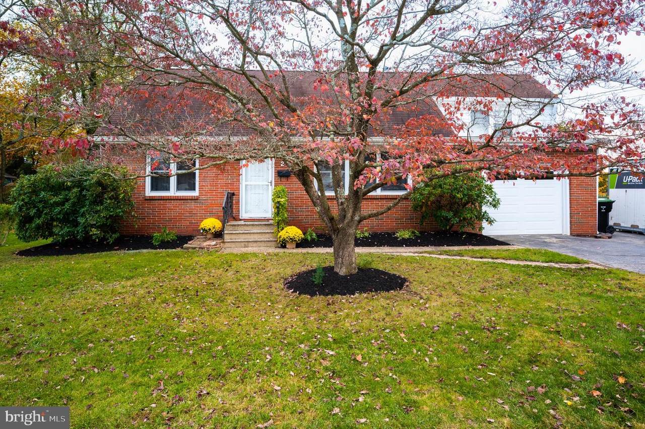 2 Jefferson Avenue - Photo 1