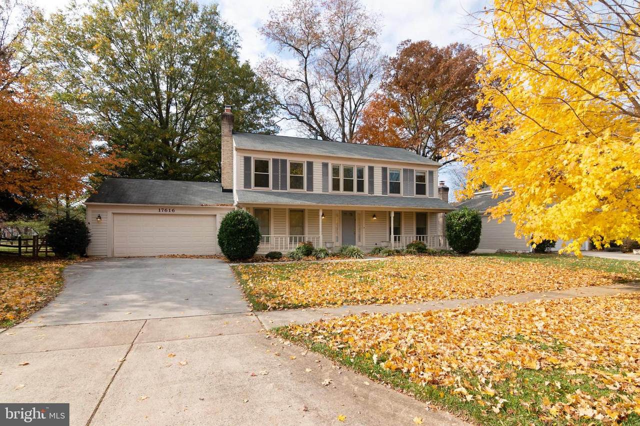 17616 Goose Creek Road - Photo 1
