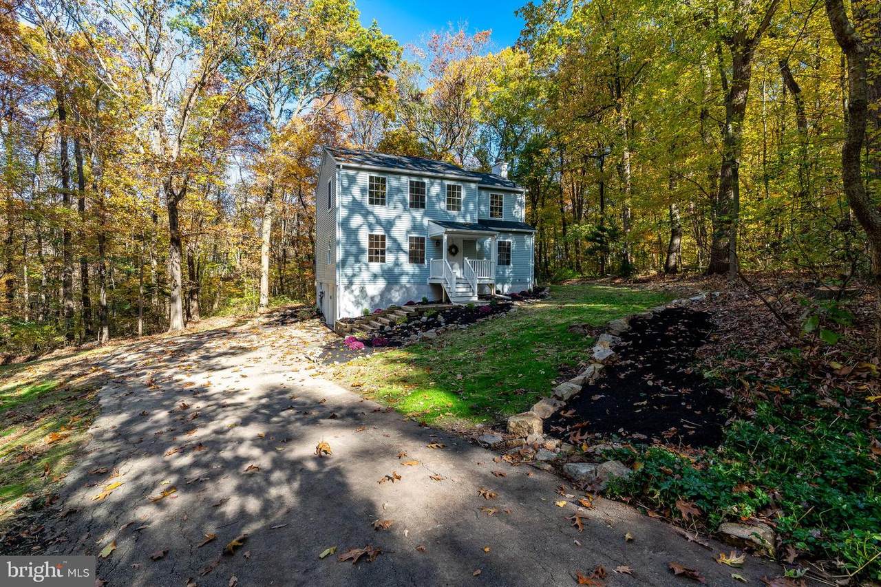 10 Laurel Drive - Photo 1