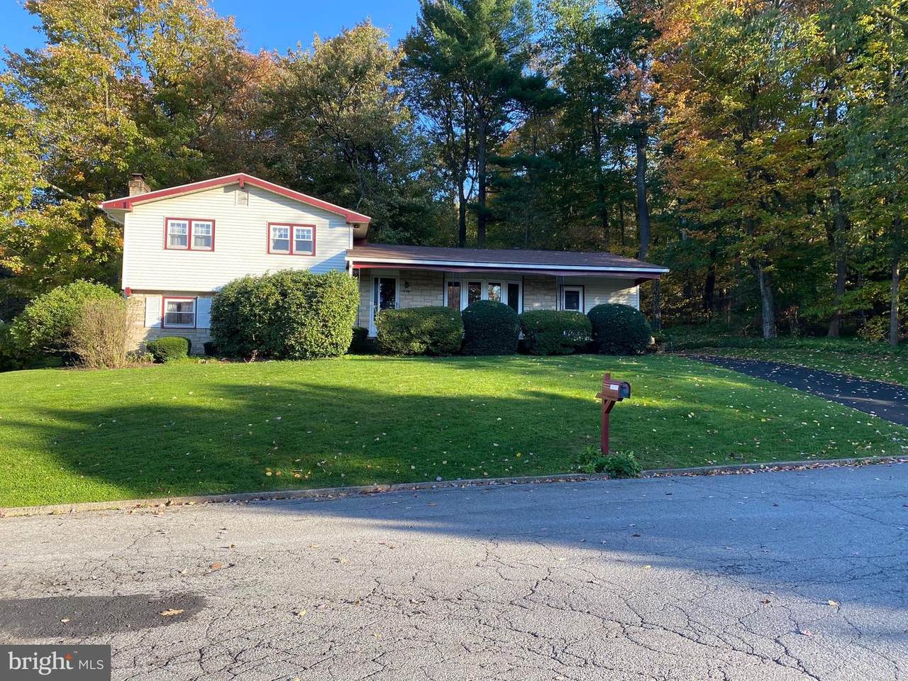 147 26TH Street - Photo 1