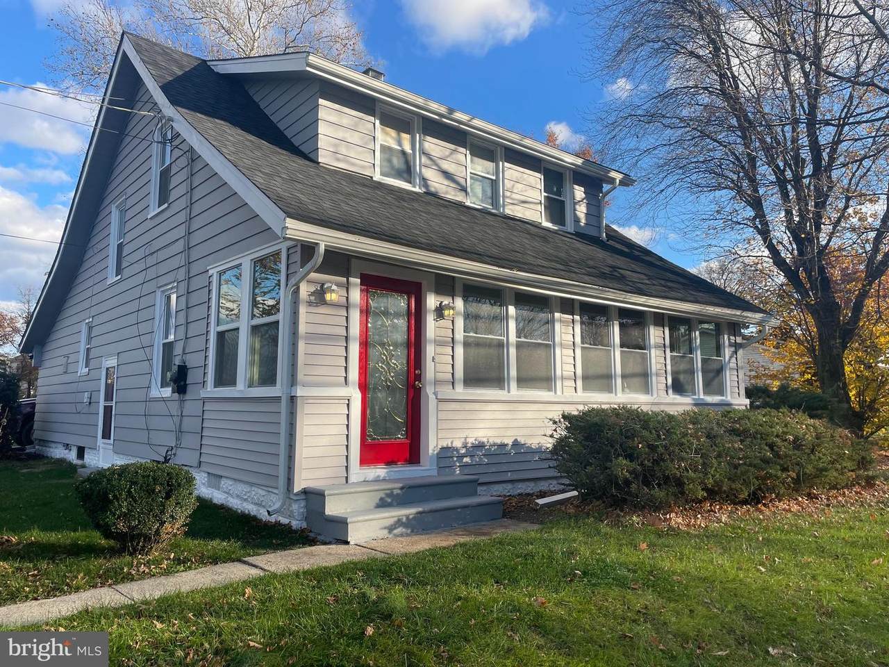 691 Grove Road - Photo 1