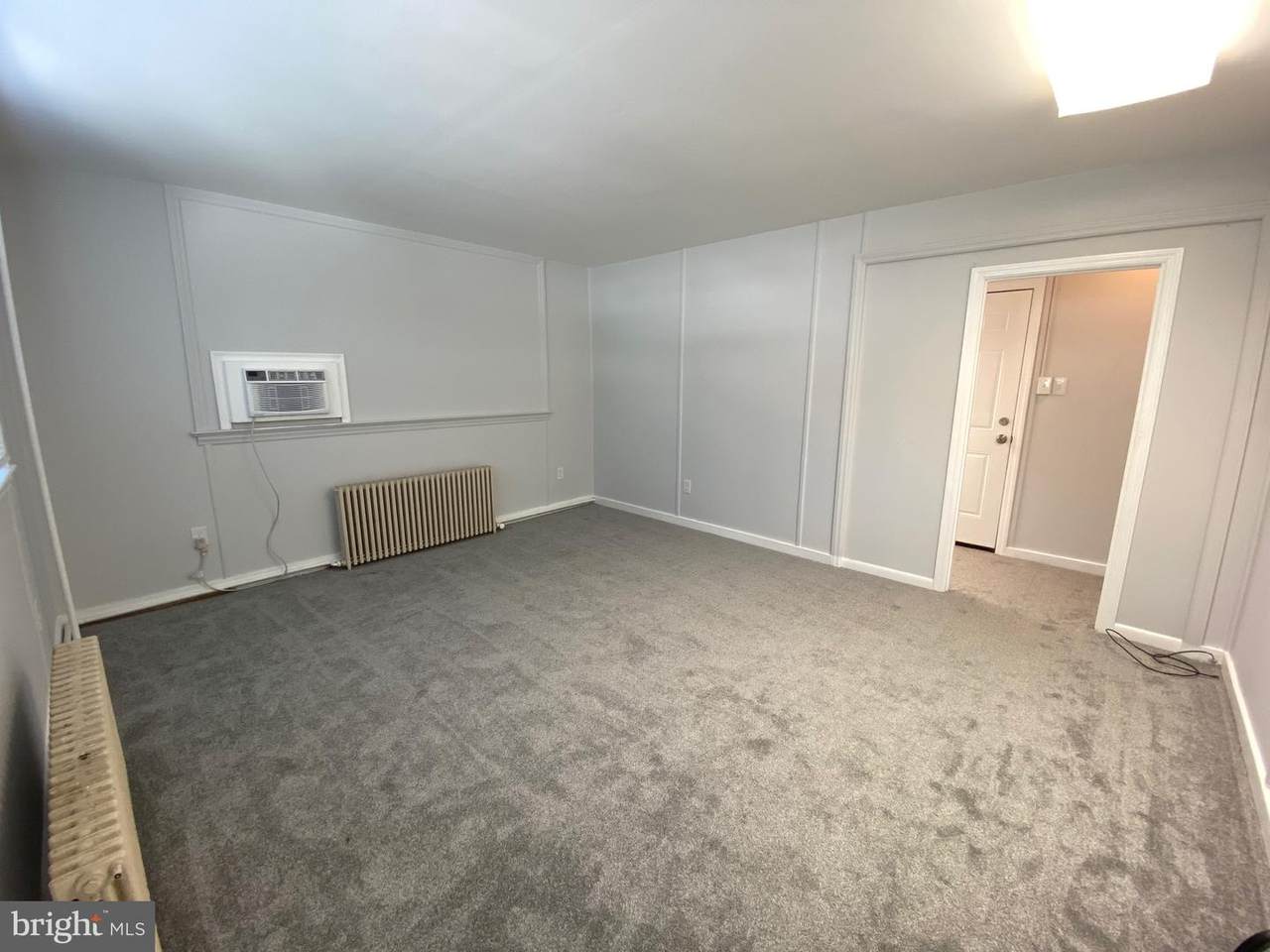 206 Governor Printz Boulevard - Photo 1