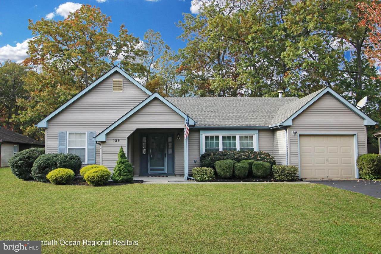 154 Morning Glory Lane - Photo 1