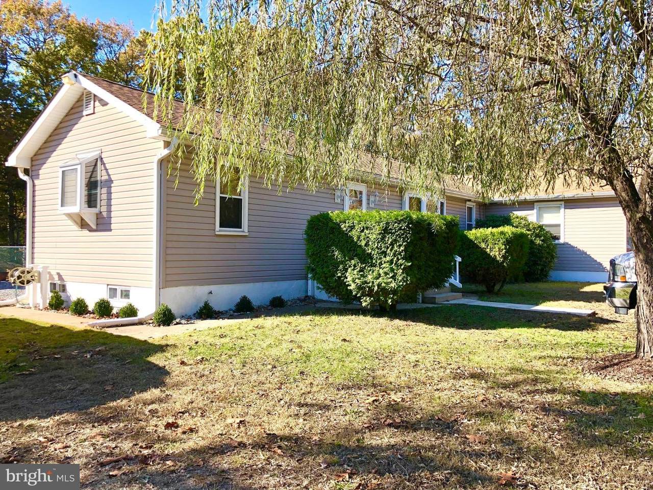 76 Clearview Avenue - Photo 1