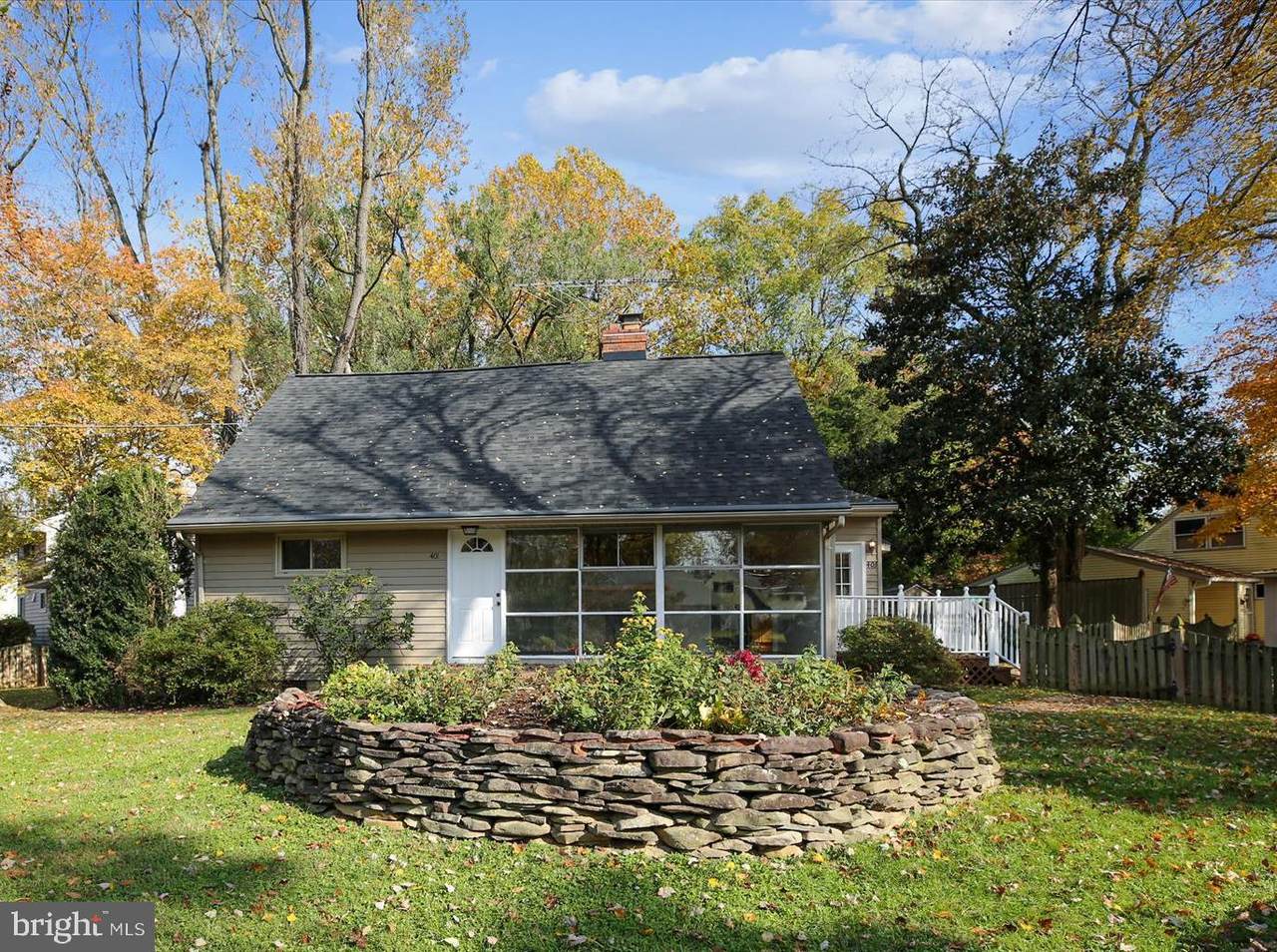401 Cedar Lane - Photo 1