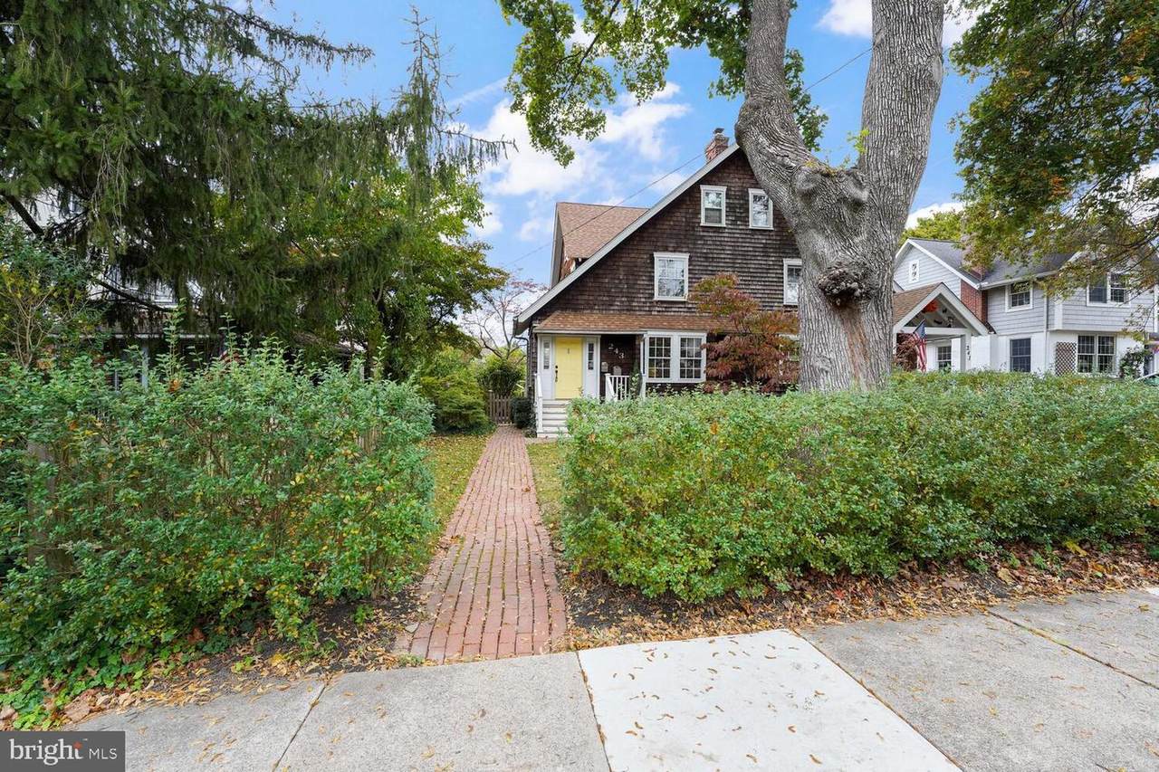 243 Lenoir Avenue - Photo 1