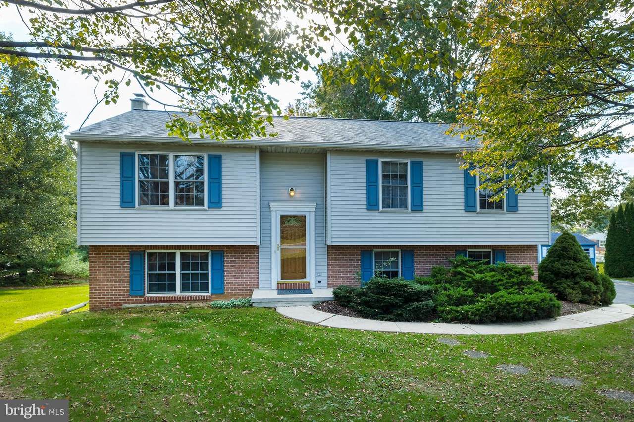 201 Meadow Lane - Photo 1