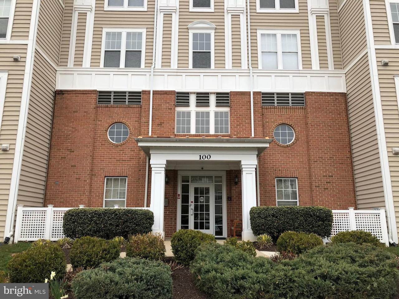 100 Watkins Pond Boulevard - Photo 1