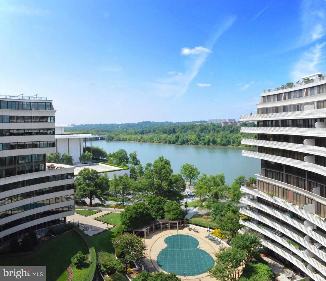 700 New Hampshire Avenue - Photo 1