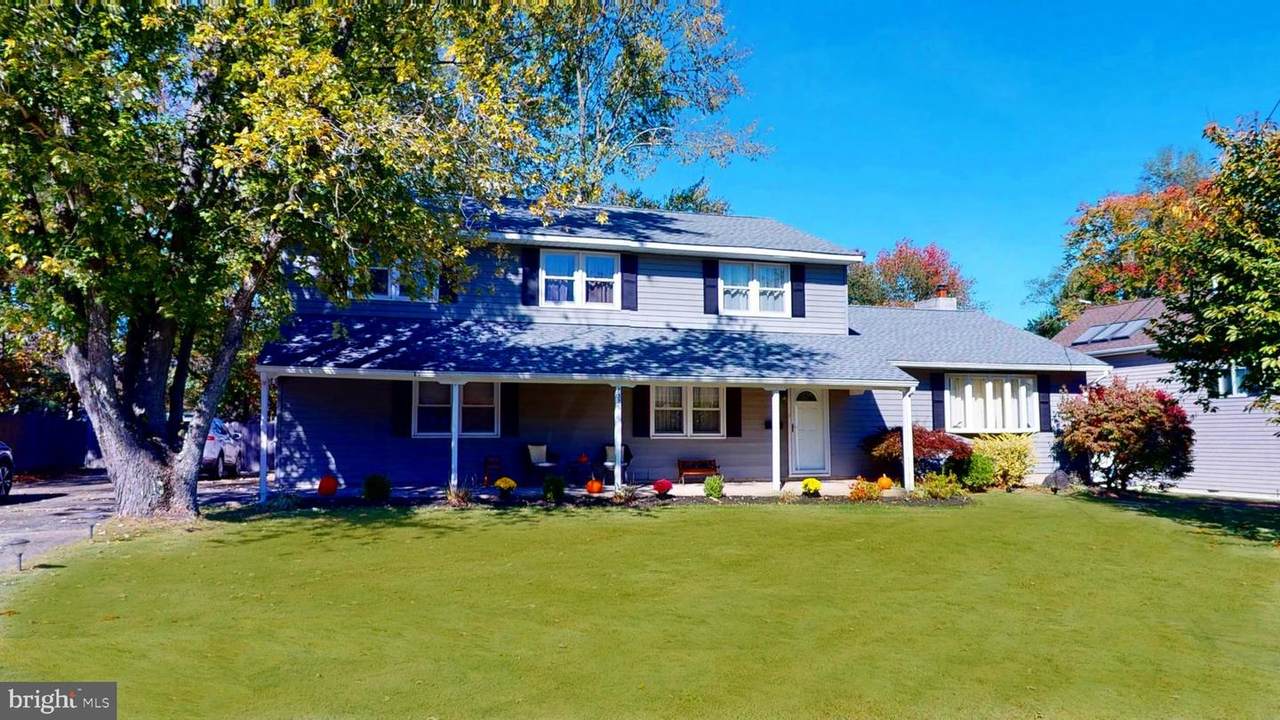 2325 Almira Avenue - Photo 1
