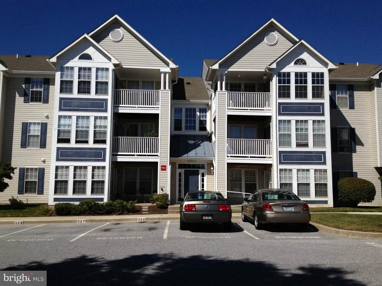 5650 Wade Court - Photo 1