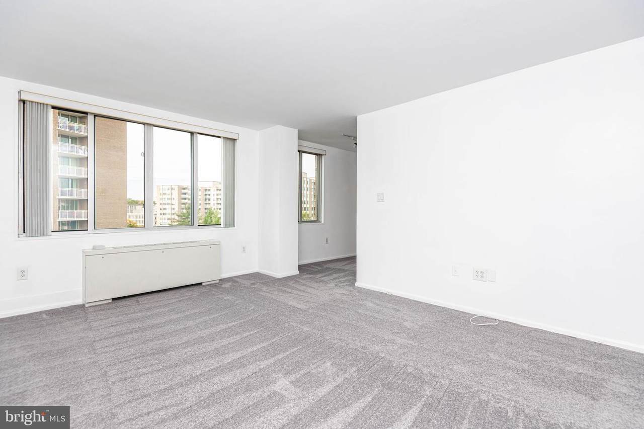 2939 Van Ness Street - Photo 1