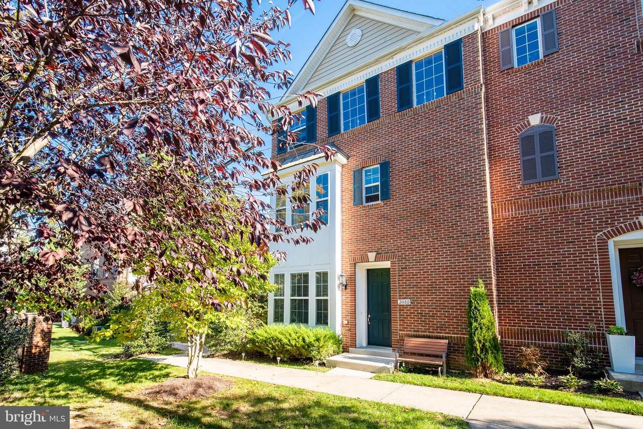 2080 Hunting Creek Court - Photo 1