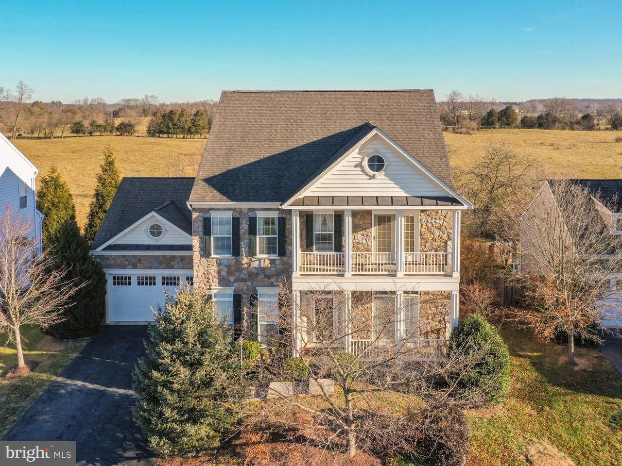 313 Hopkins Drive - Photo 1