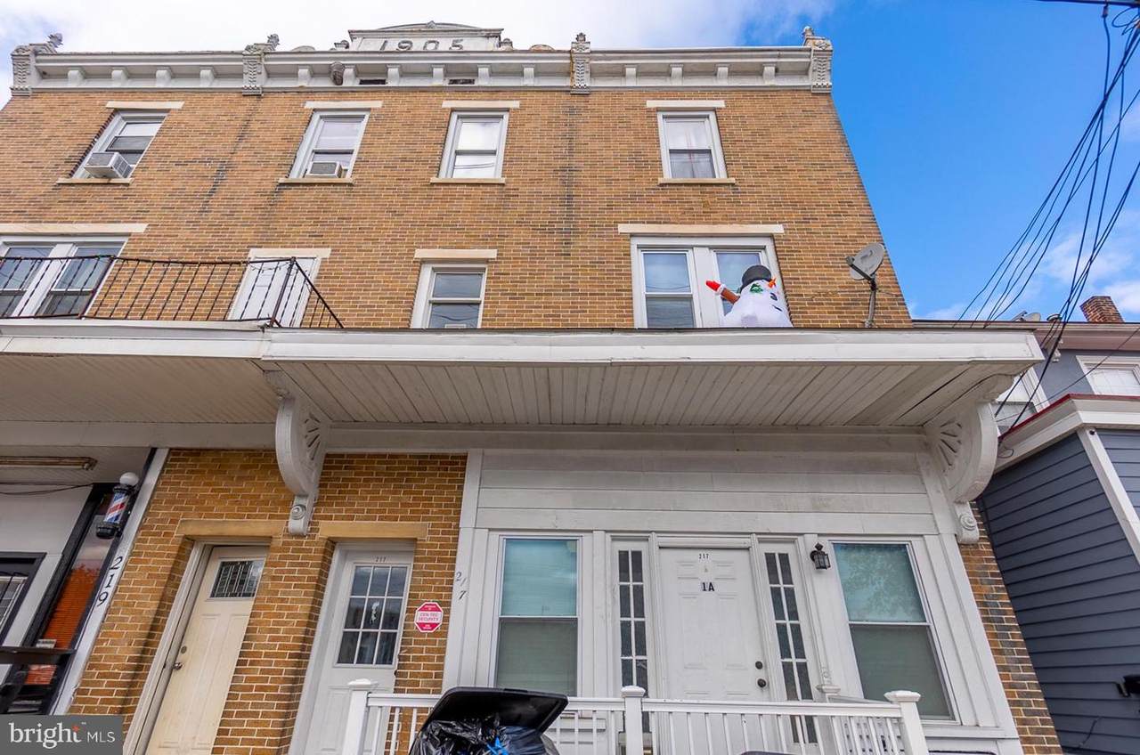 217 Lancaster Avenue - Photo 1