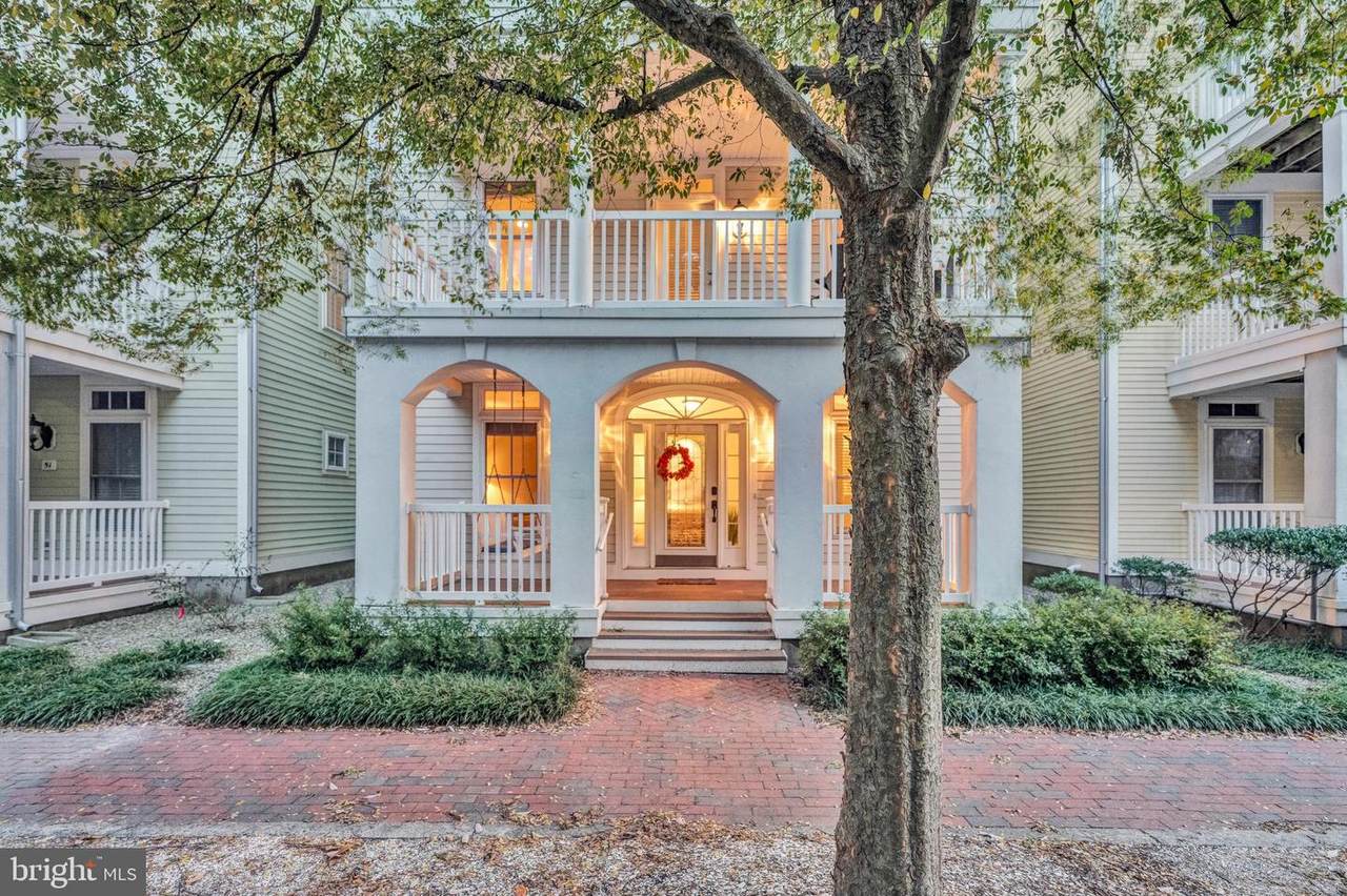53 Island Edge Drive - Photo 1