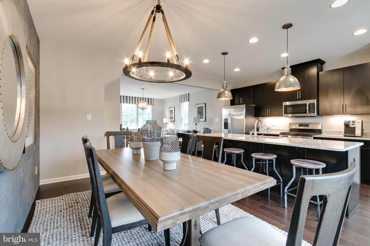 2046 Sugar Maple Square - Photo 1
