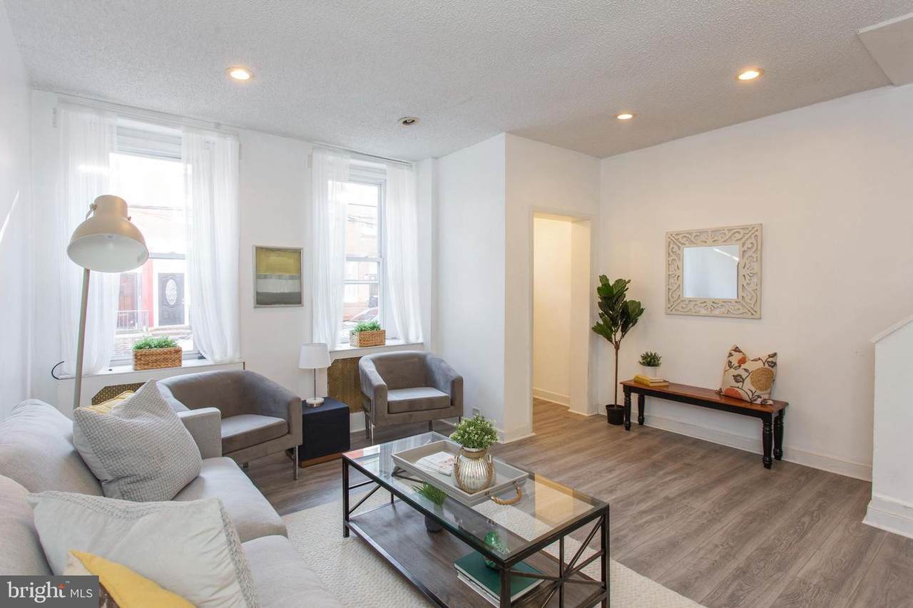 1431 Ellsworth Street - Photo 1