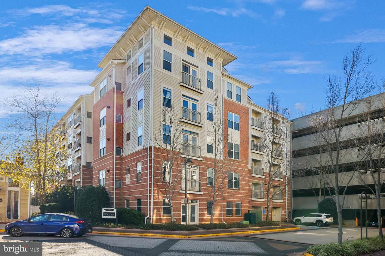 9486 Virginia Center Boulevard - Photo 1