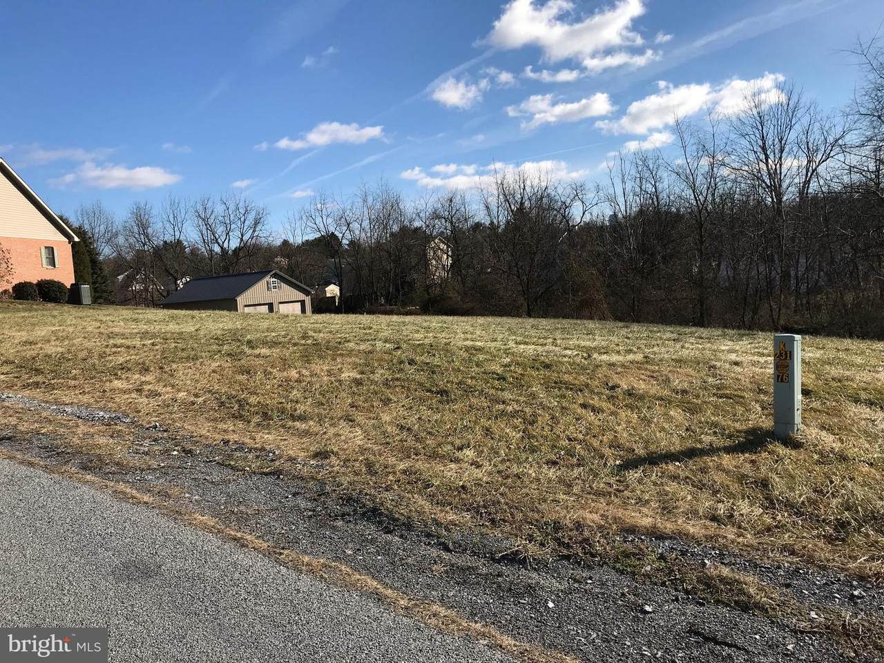 533 Wennington Drive - Photo 1