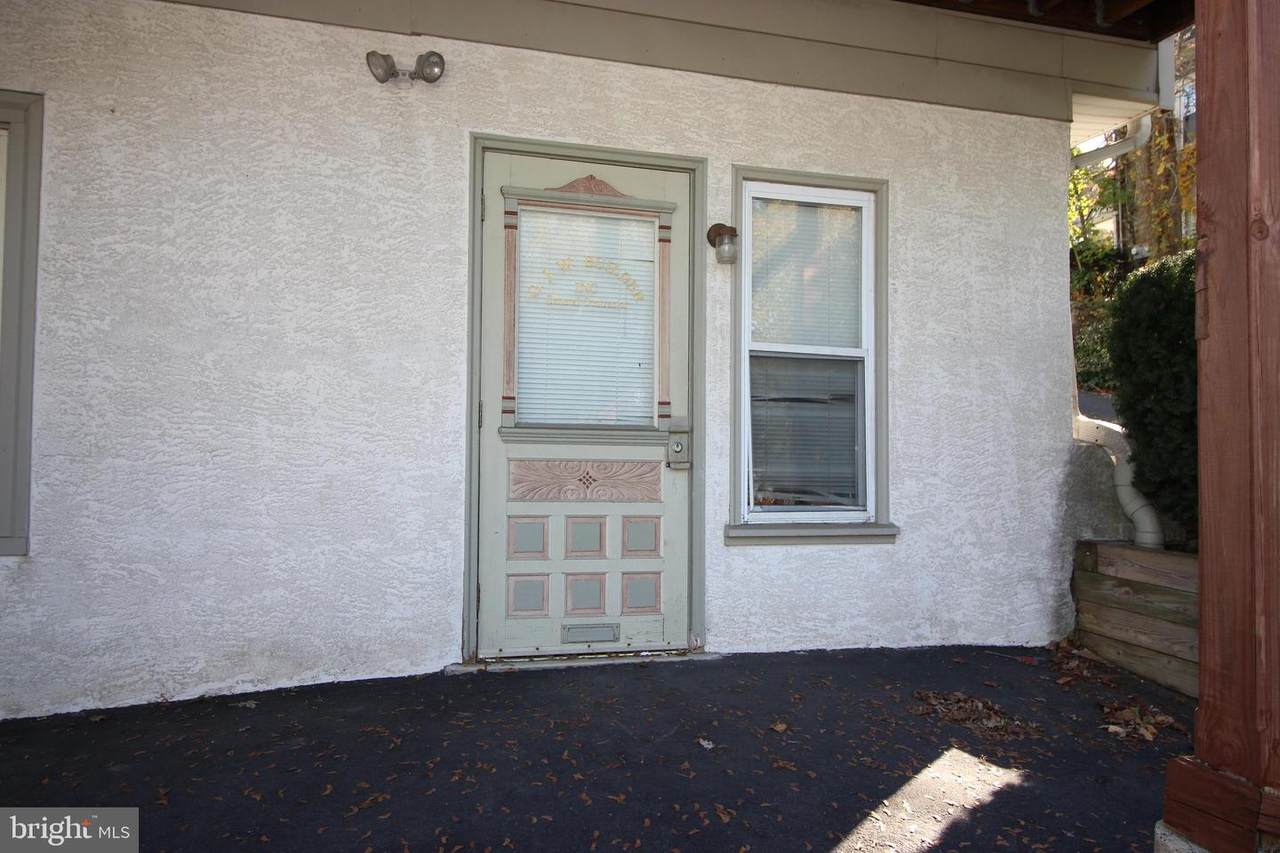 1114 Easton Road - Photo 1