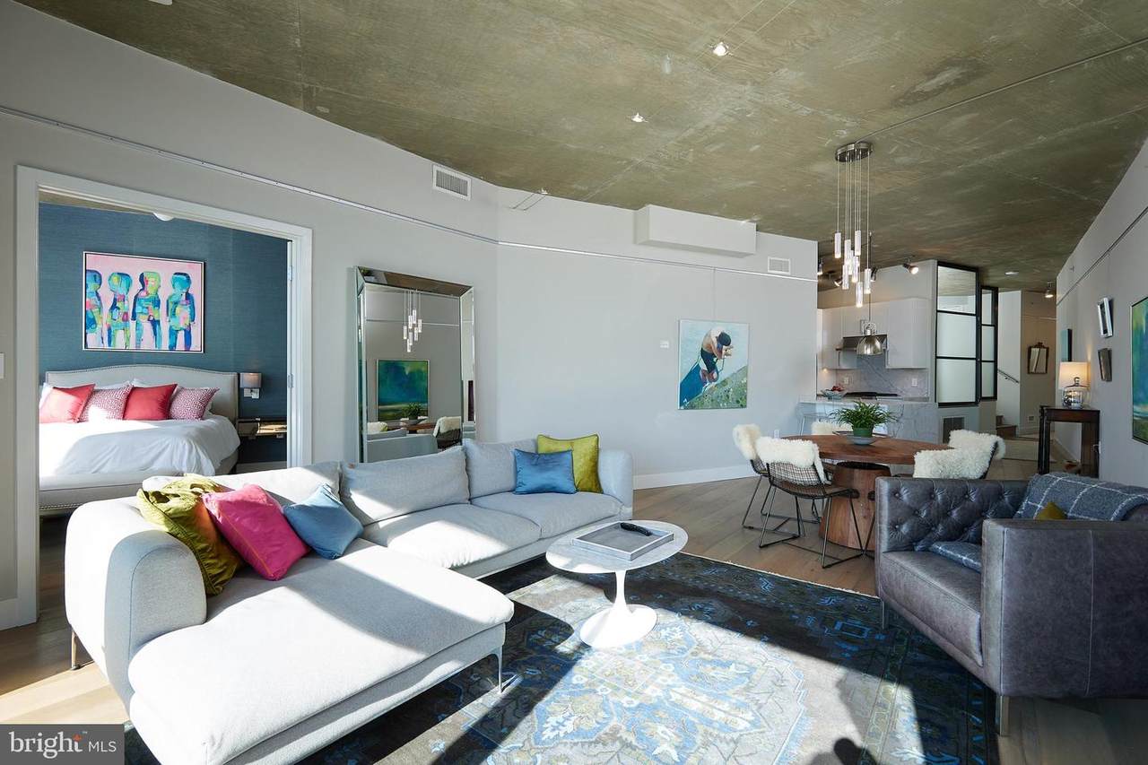 929 Florida Avenue - Photo 1