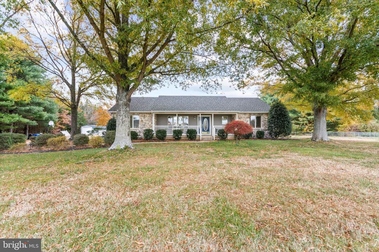 643 1ST Road - Photo 1