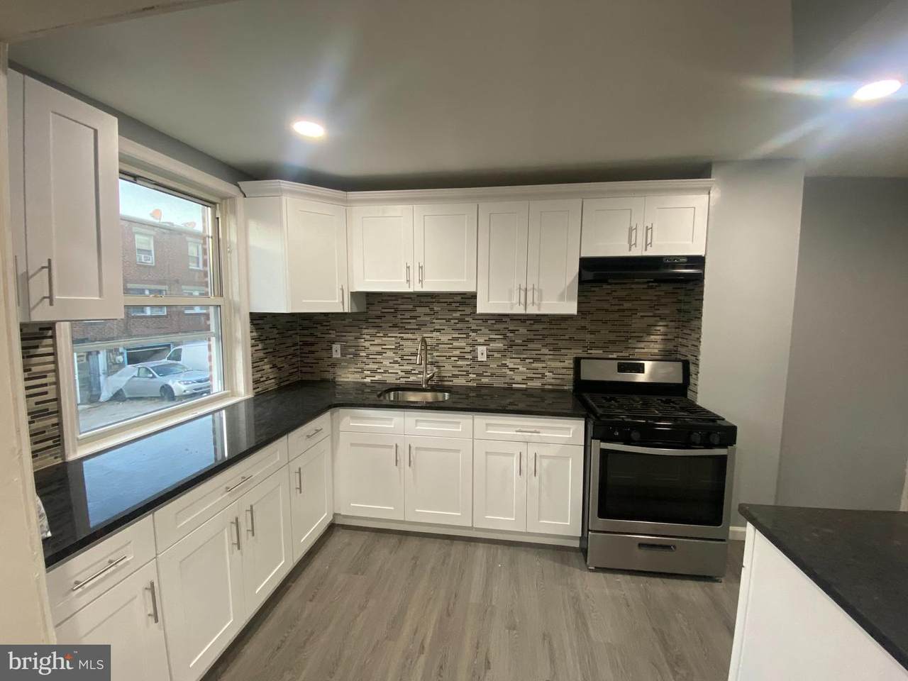 6632 Sylvester Street - Photo 1