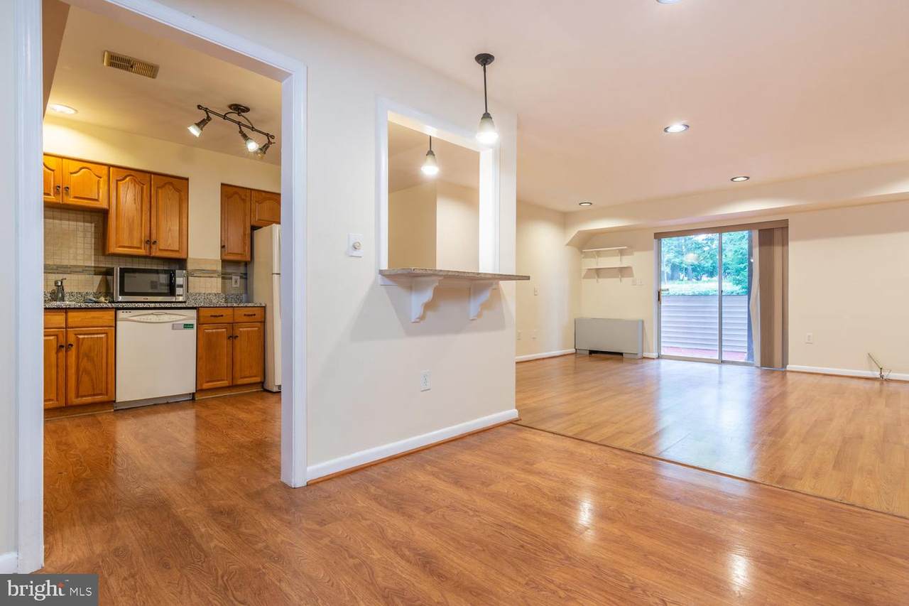7400 Lakeview Drive - Photo 1