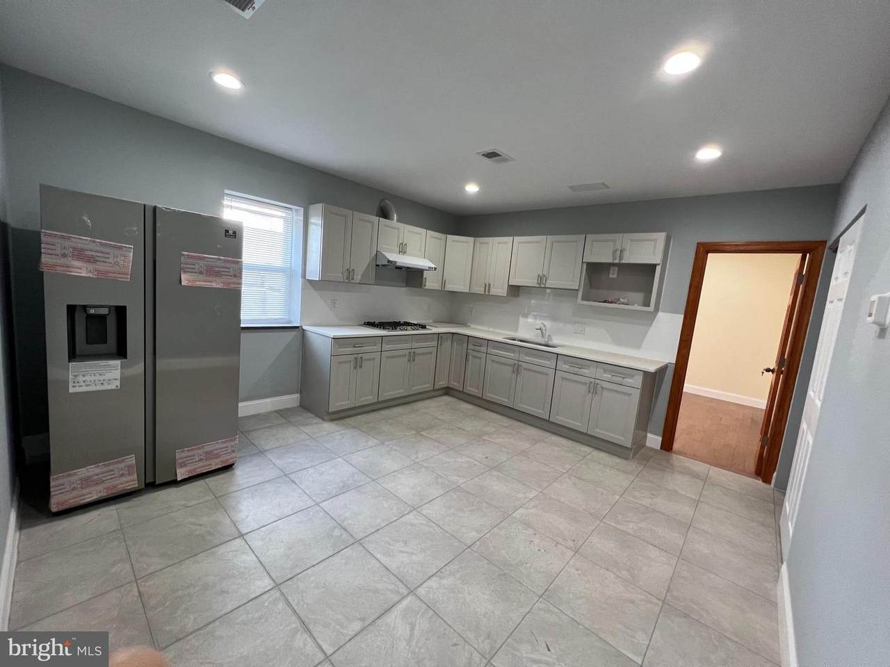 1540 Point Breeze Avenue - Photo 1