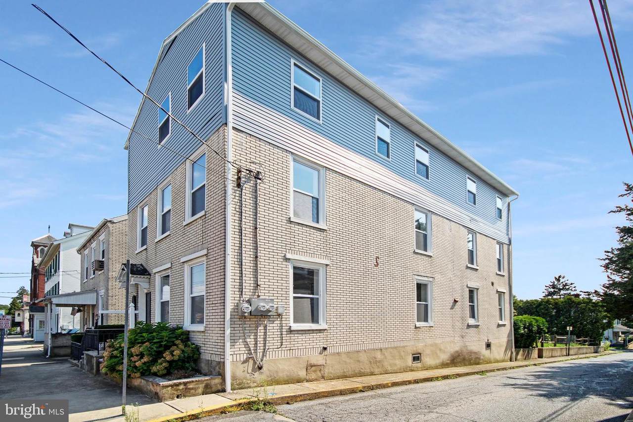 120 2ND Street - Photo 1